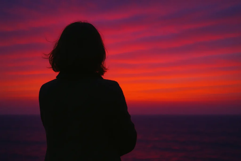 Silhouette face à l’horizon illustrant le lien entre corps, somatisation et vécu émotionnel en thérapie EMDR et RDP